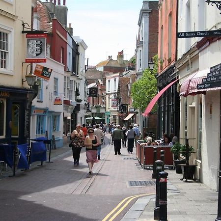 The Old Town Bed And Breakfast Hastings Esterno foto